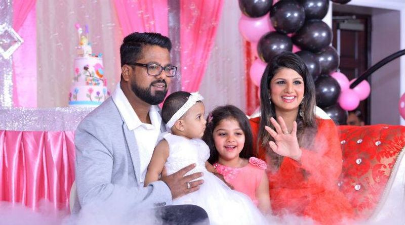 దీంతోపాటు తమిళం, మలయాళం, కన్నడ, హిందీ, బెంగాలీ, భోజ్పూరి చిత్రాల్లో నటించి స్టార్ హీరోయిన్గా రాణించింది. పలు టెలివిజన్ షోలకు జడ్జ్ గానూ అలరించిందీ బొద్దు గుమ్మ.