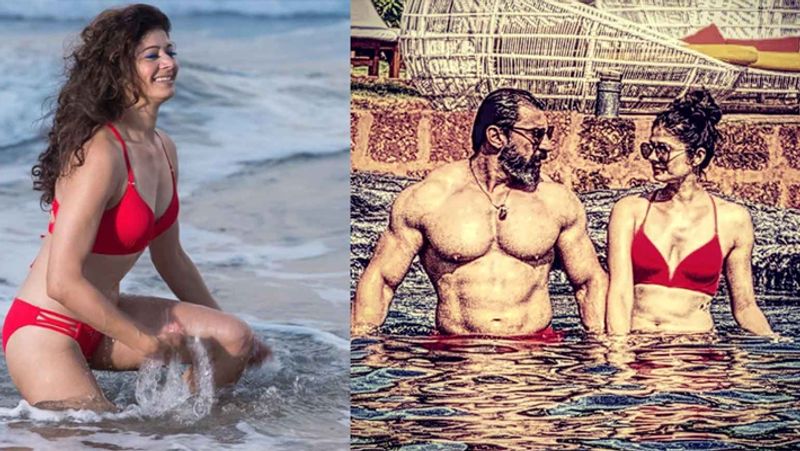 एक इंटरव्यू में नवाब शाह ने बताया था कि उन्होंने पहली मुलाकात में ही पूजा को दिल दे दिया था और जीवनसाथी बनाने का फैसला कर लिया था। बता दें कि नवाब शाह उस समय शादीशुदा थे और उनके बच्चे भी थे। इस वजह से वो अपने परिवार को ये बात बताने में हिचकिचा रहे थे।