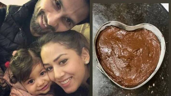 Shahid Kapoor s Daughter Misha Bakes Cake Shahid Kapoor s Daughter Misha Bakes Cake