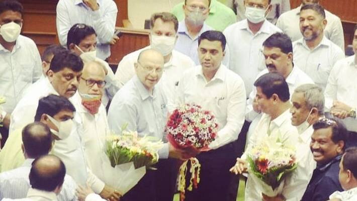 pm modi Congratulates Pratapsingh Rane for completing 50 years as MLA KPP pm modi Congratulates Pratapsingh Rane for completing 50 years as MLA KPP