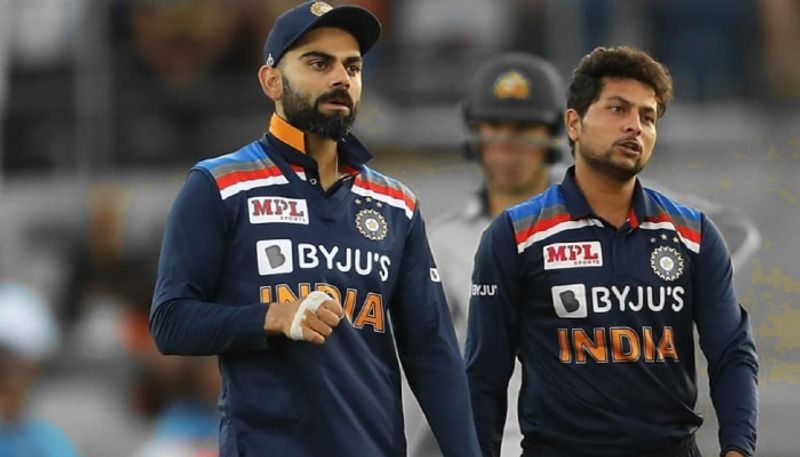 జట్టుకి ఎంపిక చేసి, ఆడించకుండా పక్కనబెడితే నా పరిస్థితి ఎలా ఉంటుంది. తీవ్రమైన ఒత్తిడిని ఎదుర్కొన్నా. దాదాపు ఏడాది తర్వాత ఇంగ్లాండ్తో జరిగిన టెస్టులో అవకాశం వచ్చింది. ఊపిరి పీల్చుకున్నా. కానీ ఆ మ్యాచ్లో నాకు బౌలింగ్ వేసే అవకాశం వచ్చిందే తక్కువ...