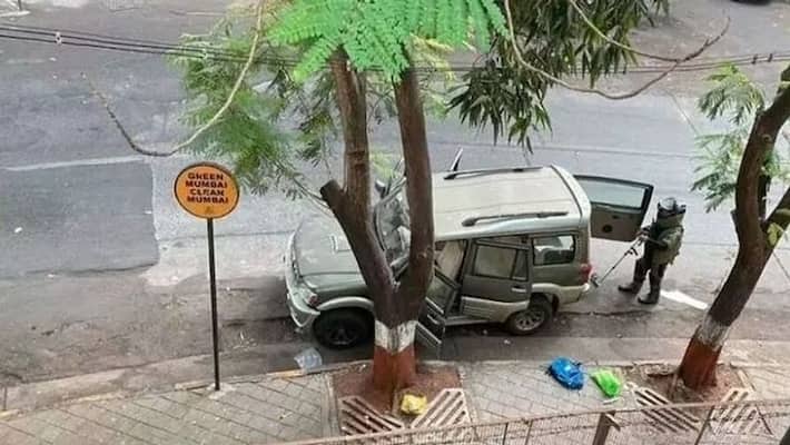 Antilia bomb scare-businessman murder case: Dismissed cop Sunil Mane seeks pardon Antilia bomb scare-businessman murder case: Dismissed cop Sunil Mane seeks pardon
