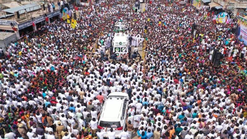 madurai has stunned by admk crowd gathering for edappadi palaniswami campaign