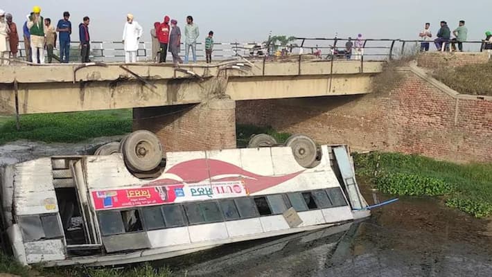 12 passengers injured in bus accident in Faridkot Punjab kpn 12 passengers injured in bus accident in Faridkot Punjab kpn