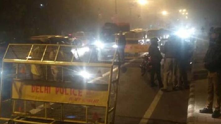 Bomb blast on Chennai police in Andhra Pradesh to nab kidnapping gang leader- shocking. Bomb blast on Chennai police in Andhra Pradesh to nab kidnapping gang leader- shocking.
