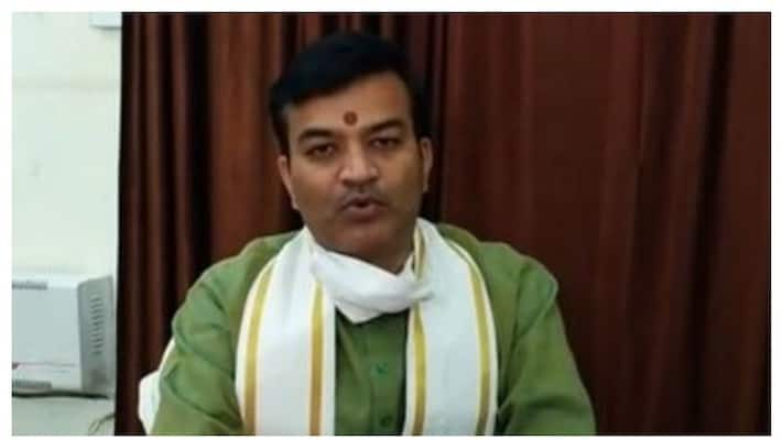 BJP leader terms burqa as evil demands to banned BJP leader terms burqa as evil demands to banned