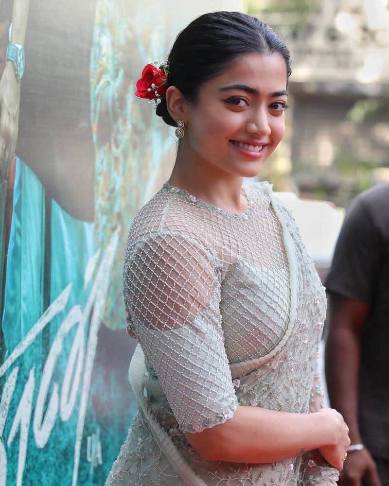 `సుల్తాన్` ఈవెంట్లో కనువిందు చేసిన రష్మిక.