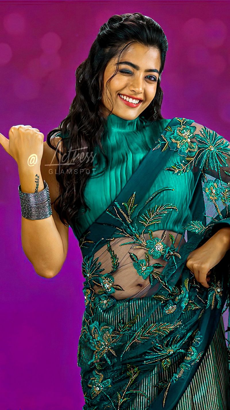 మరోవైపు రష్మీకా మందన్నా తెలుగులో `పుష్ప` చిత్రంలో నటిస్తుంది. దీంతోపాటు `ఆడాళ్లు మీకు జోహార్లు` సినిమా చేస్తుంది. అలాగే తమిళంలో కార్తితో కలిసి `సుల్తాన్` చిత్రంలో నటిస్తుంది.