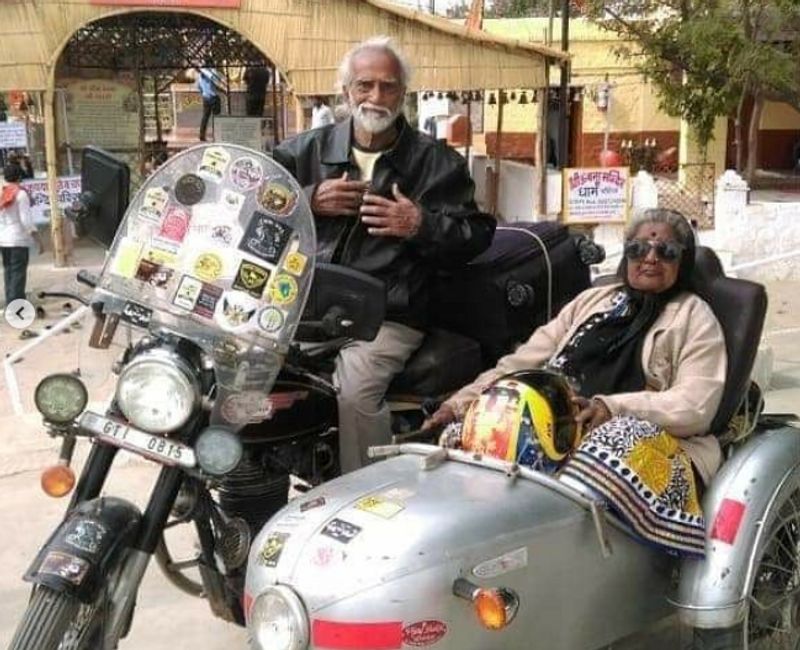 അങ്ങനെ ഒരു വര്ഷത്തോളമെടുത്ത് പദ്ധതി തയ്യാറാക്കി. ഒരു ജീവിതകാലത്തേക്കുള്ള യാത്ര ഇരുവരും തുടങ്ങുന്നത് അങ്ങനെയാണ്. മോഹന് തന്റെ ബൈക്കിന് ഒരു സൈഡ്കാര് കൂടി ഫിറ്റ് ചെയ്തു. ലീലയ്ക്ക് സുരക്ഷിതമായി യാത്ര ചെയ്യാനുള്ള സൗകര്യത്തിന് വേണ്ടിയായിരുന്നു ഇത്. നിങ്ങളുടെ പങ്കാളി ഏത് ഘട്ടത്തിലും നിങ്ങള്ക്കൊപ്പമുണ്ടാവുകയും നിങ്ങളെ കേള്ക്കുകയും ചെയ്യുമെങ്കില് എത്ര കഠിനമായ പാതകളും പൂക്കള് വിരിച്ച പാതകളായി അനുഭവപ്പെട്ടേക്കും എന്നതിന് ഉദാഹരണമാണ് ഈ ദമ്പതികളുടെ യാത്രയും ജീവിതവും.