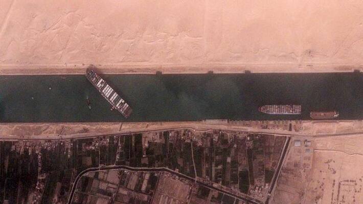 Plan made to refloat ship blocking Suez Canal using tide Plan made to refloat ship blocking Suez Canal using tide