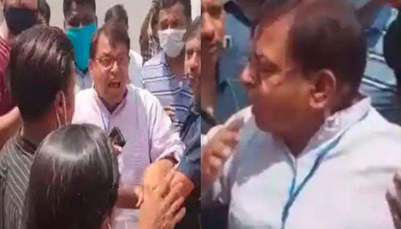 <p>রাজ্যের প্রথম দুই দফা নির্বাচনে ঘটেছে একাধিক হিংসার ঘটনা। প্রাণনাশ থেকে প্রার্থাী আক্রান্ত, ভোট লুঠ থেকে প্রভাবিত করে উঠেছে সবরকমের অভিযোগ।</p>