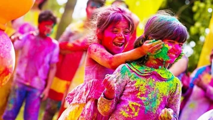 Holi Celebration banned here State Wise list update Delhi Madhya pradesh Rajasthan Bihar punjab KPY Holi Celebration banned here State Wise list update Delhi Madhya pradesh Rajasthan Bihar punjab KPY