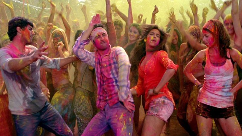 <p>রঙিন এই ফ্রেম ছবিতে ছিল মাত্র ৪ মিনিট। তবে এই ফ্রেমকে এতটা প্রাণবন্ত করে তুলতে সময় লাগে চার দিন। </p>