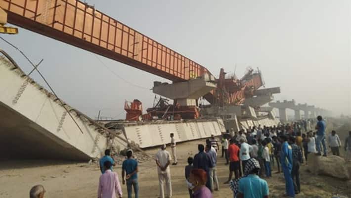 Haryana Under construction flyover on Gurugram-Dwarka Expressway near Daulatabad collapses kpa Haryana Under construction flyover on Gurugram-Dwarka Expressway near Daulatabad collapses kpa