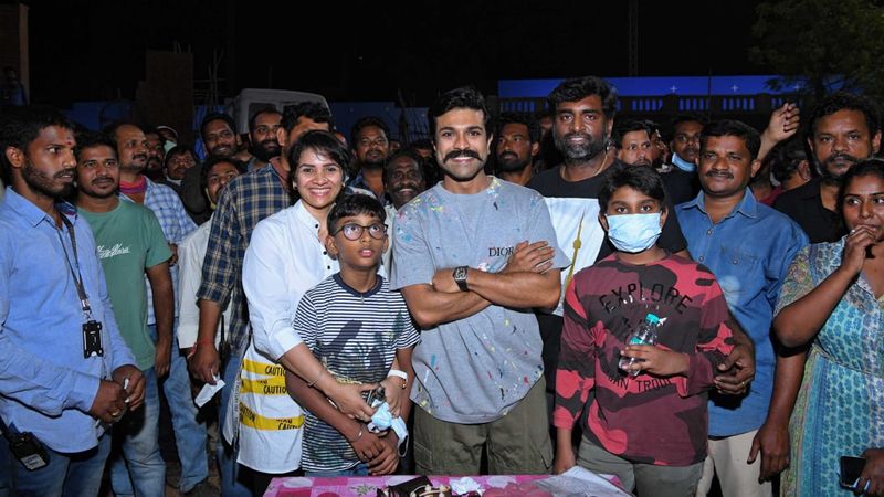 Yesterday, Ram Charan celebrated his 36th birthday with his fans outside his home. Not just that his fans in the USA have left no stone unturned to ring in the special day that the world have witnessed Ram Charan’s full-on mass avatar at the New York's Times Square. 