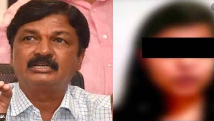 మంత్రి రాసలీలల కేసు తమ కుమార్తె కనిపించడం లేదంటూ Karnataka Woman In Sex Cd Missing