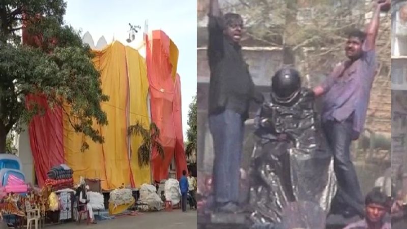 शहर में मस्जिद में रंग ना पड़े और कोई सांप्रदायिक विवाद ना हो इसके लिए शहर में निकलने वाले लॉट साहब के जुलूस के रास्ते में पढ़ने वाली 40 मस्जिदों को ढक दिया जाता है और सुरक्षा के लिए मस्जिद के बाहर पुलिसकर्मियों की तैनाती की जाती है। जैसा कि इस बार अभी से किया जा चुका है।
