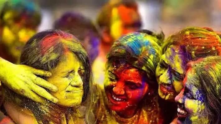Three days of mourning in Rae Bareli, Uttar Pradesh ... Holi will be celebrated again asa Three days of mourning in Rae Bareli, Uttar Pradesh ... Holi will be celebrated again asa