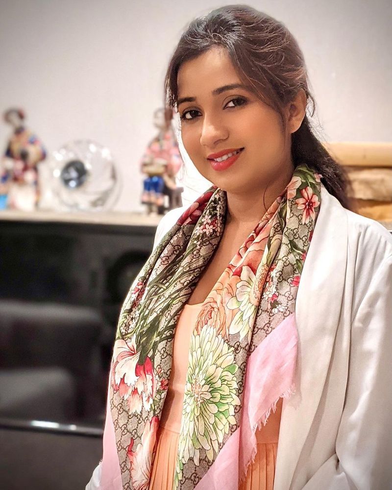 శ్రేయా ఘోషల్ ఇంస్టాగ్రామ్ ఫొటోస్