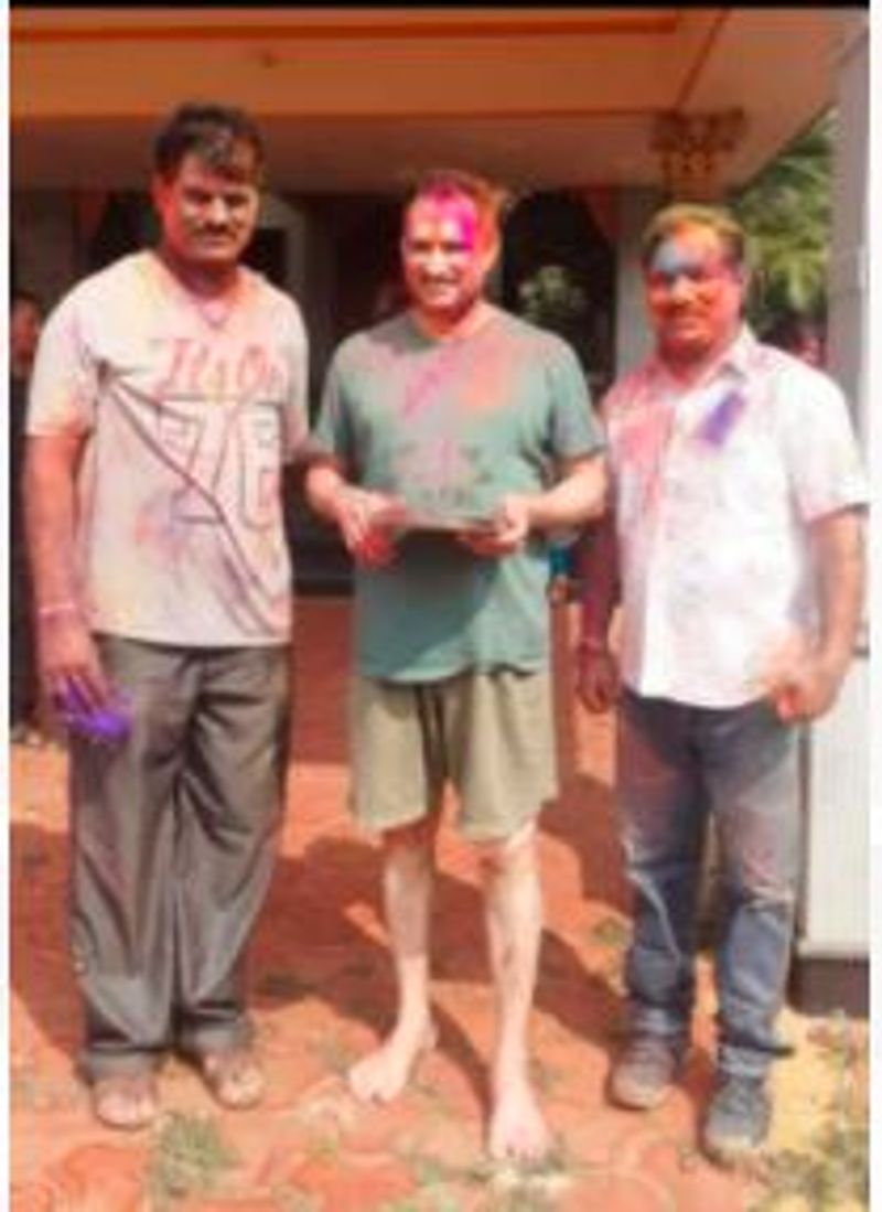 ಕಳೆದ ಲೋಕಸಭಾ ಚುನಾವಣೆಯಲ್ಲಿ ದಾಖಲೆಯ ನಾಲ್ಕು ಲಕ್ಷಕ್ಕೂ ಅಧಿಕ ಮತಗಳ ಅಂತರದ ಜಯ ಸಾಧಿಸಿದ್ದರು.