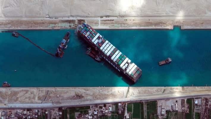 The container ship in the Suez Canal is now freed and moving after six days KPP The container ship in the Suez Canal is now freed and moving after six days KPP