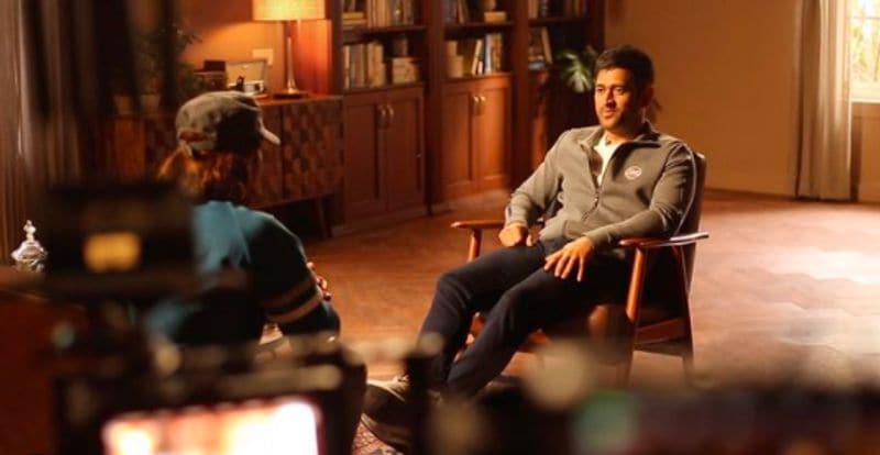 Recently, Pandya took to his social media to share a picture of Dhoni, where the latter is seen sitting on a vintage wooden chair and having a conversation with someone sitting in front of him.
Although it is difficult to judge who the other person is, it seems like a throwback picture, with Dhoni having a conversation with late Bollywood actor Sushant Singh Rajput, as the latter played the role of Dhoni in his biography, MS Dhoni: The Untold Story. Meanwhile, Pandya captioned the picture, "@mahi7781, Kya Mahi bhai time-travelling bhi karne lage ho kya? 😂😂", which translates to "Have you started doing time-travelling too, Mahi brother?"