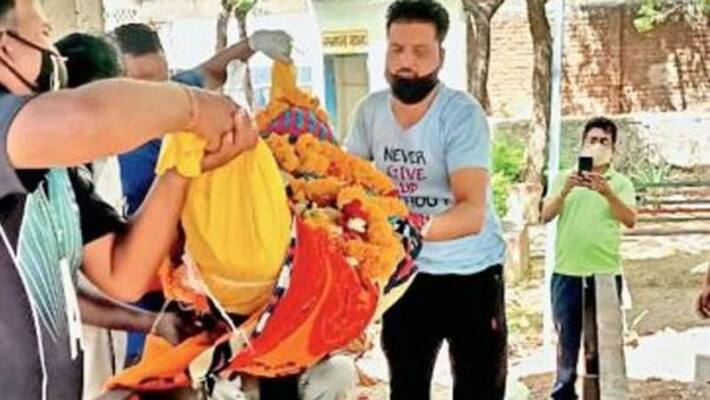 madhya pradesh news bhopal news 18 corona patients cremated in one day all school closed kpr madhya pradesh news bhopal news 18 corona patients cremated in one day all school closed kpr