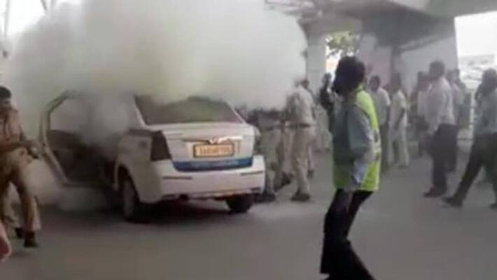Taxi Services Hit At Bengaluru Airport After Driver Dies By Suicide Taxi Services Hit At Bengaluru Airport After Driver Dies By Suicide