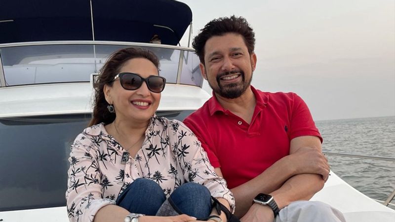 माधुरी ने कुछ समय पहले एक एंटरनेटमेंट साइट को दिए इंटरव्यू में बताया था- हम किसी भी अन्य सामान्य फैमिली की तरह हैं और अपने बच्चों को लॉ प्रोफाइल में रखते है ताकि वे मीडिया से दूर रहे। फैन्स भी समझते हैं कि मेरे लिए कुछ चीजें पर्सनल हैं और वो हमेशा इस बात ध्यान रखते है और सम्मान करते हैं। मुझे अपनी लाइफ के हर दिन को सोशल मीडिया पर शेयर नहीं कर सकती। लेकिन फिर भी उनके चट में रहती हूं और बताती रहती हूं कि क्या चल रहा है।