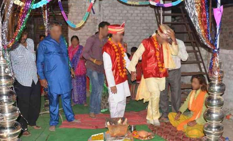 यह 2 लड क न आपस म क श द द स त क द ल हन बन कर म ग भर बन य पत न प र ग व म मन जश न Rajasthan News Unique Story Boy To Boy Marriage In Banswara Kpr