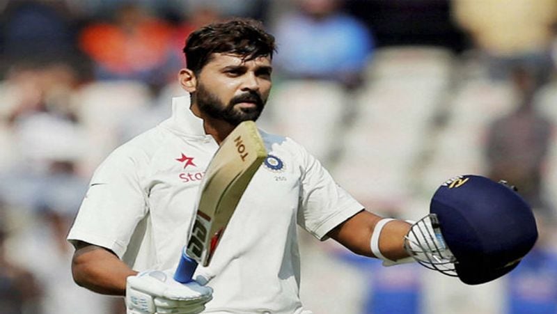 उनके अचानक घर से जाने के बाद घरवालों को लगा कि वो कोई गलत कदम न उठा लें। हालांकि उन्होंने अपने घर वालों को समझाया कि, घबराइए नहीं मैं आत्महत्या नहीं करूंगा। मैं अपने मुताबिक रहना चाहता हूं और खुद को पहचानना चाहता हूं।
