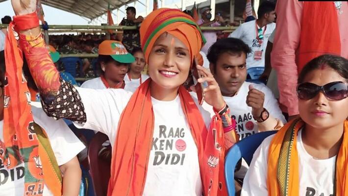 West Bengal BJP supporters at Uluberia wear tshirts with Raag Keno Didi written on them KPP West Bengal BJP supporters at Uluberia wear tshirts with Raag Keno Didi written on them KPP