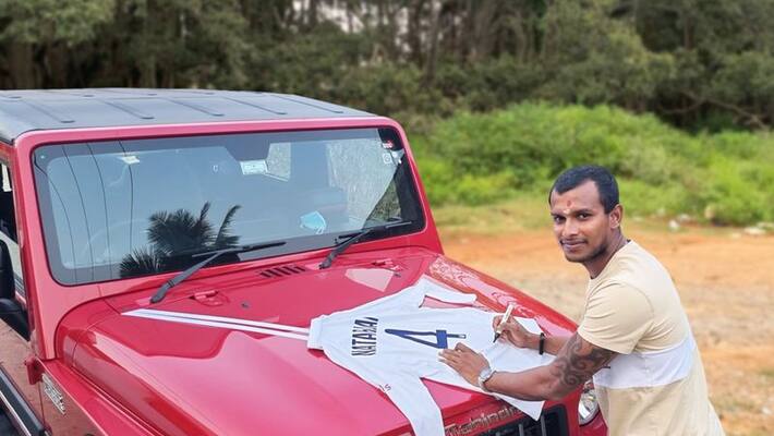 T Natarajan thanks Anand Mahindra for gifting SUV T Natarajan thanks Anand Mahindra for gifting SUV