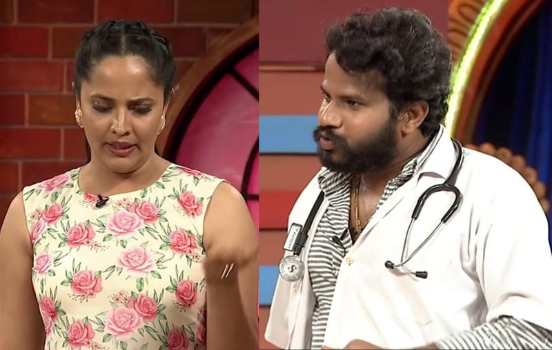 ఇక జబర్దస్త్ కొత్త జడ్జిగా హీరోయిన్ ఇంద్రజ అలరిస్తున్నారు. రోజా అనారోగ్యం కారణంగా ఆసుపత్రిలో చికిత్స తీసుకుంటున్నారు. ఆమె ప్లేస్ లో ఇంద్రజ ఎంట్రీ ఇచ్చారు.