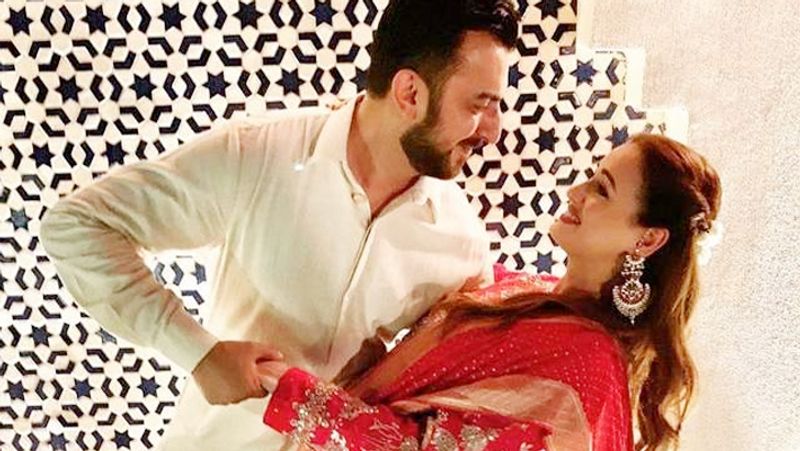 dia mirza opens up on publicly breast feeding issue bjc