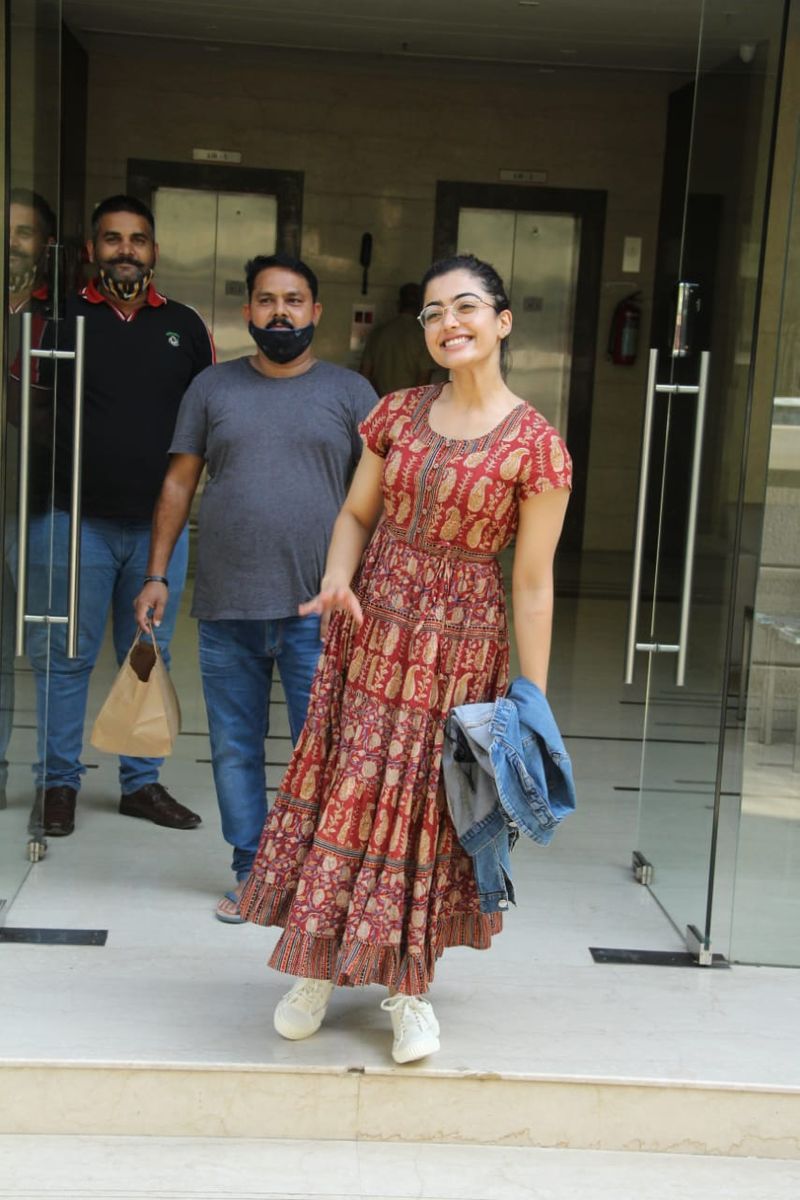 <p>ತಪ್ಪಡ್, ಗೋಸ್ಟ್ ಸ್ಟೋರಿಸ್, ಕಳಂಕ್, ಯುದ್ಧ್, ಹೈಡ್ & ಸೀಕ್ ಸೇರಿ ಹಲವು ಸಿನಿಮಾ ಮಾಡಿದ್ದಾರೆ ಈ ನಟ</p>