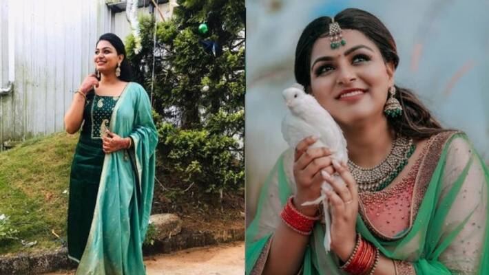 age 21 acting started at age 12 actress Rini raj with fans age 21 acting started at age 12 actress Rini raj with fans