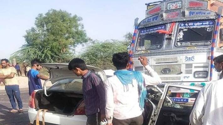 Five people belonging to the same family died in a road accident ASA Five people belonging to the same family died in a road accident ASA