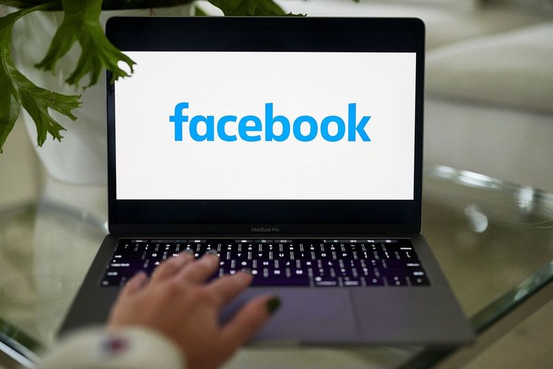 533 million facebook users data leaked online including phone numbers email and personal info