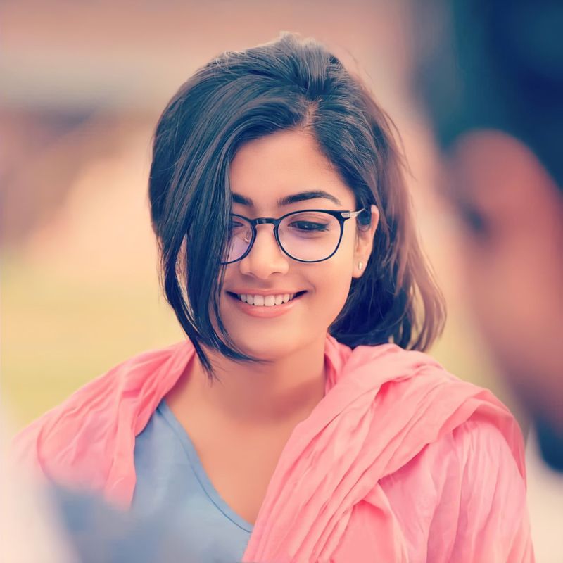 <p>ಕಳೆದ ತಿಂಗಳು ರಶ್ಮಿಕಾ ತಮ್ಮ ಚೊಚ್ಚಲ ಬಾಲಿವುಡ್ ಚಿತ್ರ ಮಿಷನ್ ಮಜ್ನು ಚಿತ್ರದ ಶೂಟಿಂಗ್ ಲಖನೌದಲ್ಲಿ ಮುಗಿಸಿದ್ದಾರೆ.</p>