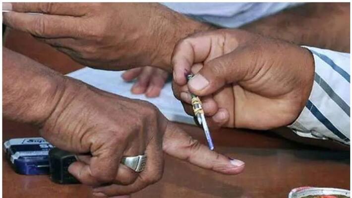 double vote blocked in alappuzha double vote blocked in alappuzha