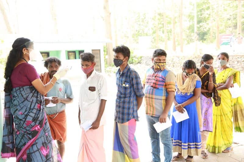 63.60 turnout in Tamil Nadu as of 5 pm