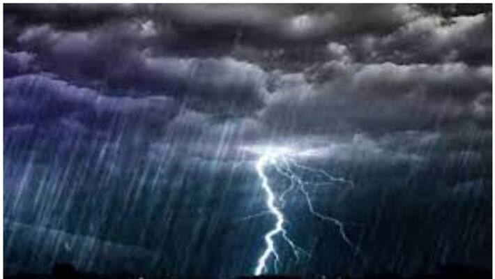 Lightning strikes four dead in Tamil nadu Lightning strikes four dead in Tamil nadu