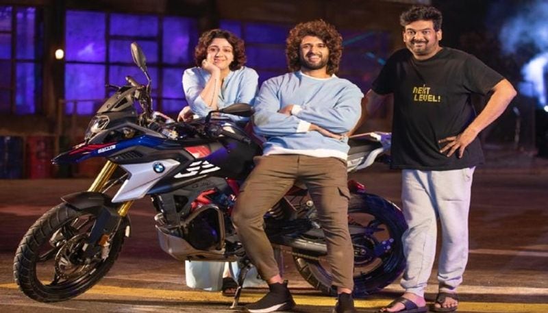 Rs 200 crore is 'Too Little' for Vijay Deverakonda? Actor refuses OTT release for Liger RCB