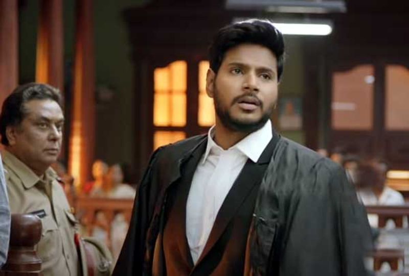 తెనాలి రామకృష్ణ బిఏబిఎల్ మూవీలో సందీప్ కిషన్ లాయర్ రోల్ చేశారు.