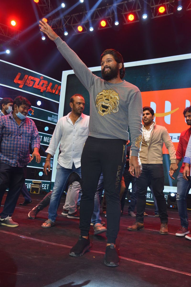 పుష్ప ఫస్ట్ మీట్ ఈవెంట్ ఫోటోలు