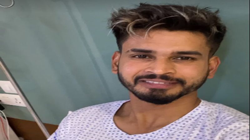 बता दें कि, सर्जरी के बाद दोबारा मैदान पर लौटने में अय्यर को तीन से चार महीने का वक्त लग सकता है। ऐसे में इस साल उनका आईपीएल खेलना नामुमकिन है। लेकिन इस खिलाड़ी को दिल्ली कैपिटल्स की फ्रैंजाइजी पूरी फीस देगी।