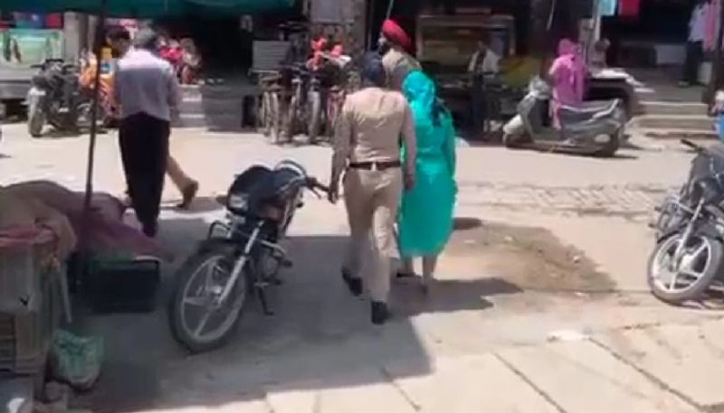 पुलिस के मुताबिक महिला ओडिशा स्थित अपने मायके से हवाई जहाज से दिल्ली आई फिर बस से अमृतसर पहुंची और पांच अप्रैल को वो गुरुद्वारा श्री हरिमंदर सहाब अमृतसर में रही।
