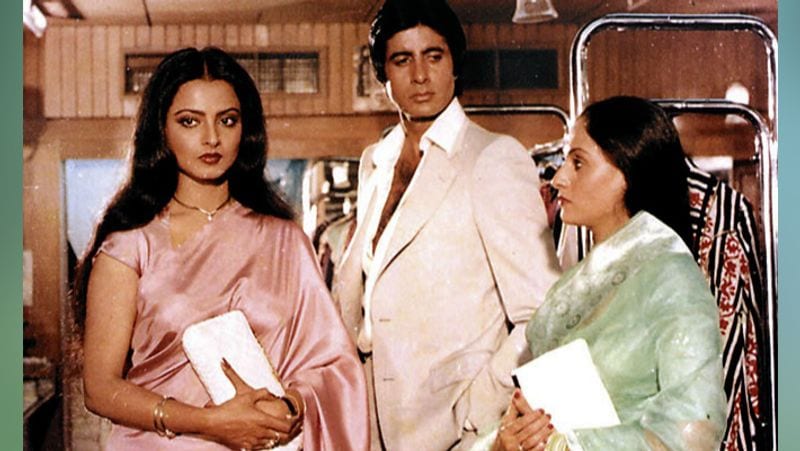 There were many stories of their affair coming out in the media. Gossip columns and magazines were buzzing with Amitabh Bachchan and Rekha's love affair. 