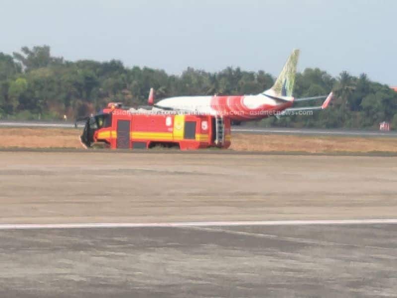 flight does emergency landing in karipur after fire alarm goes off